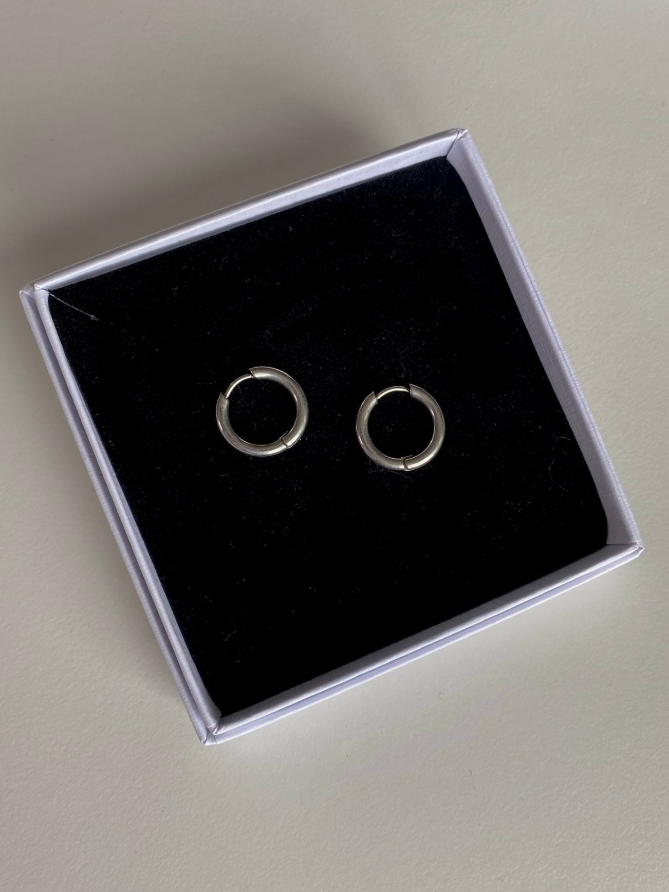 Mae Hoops