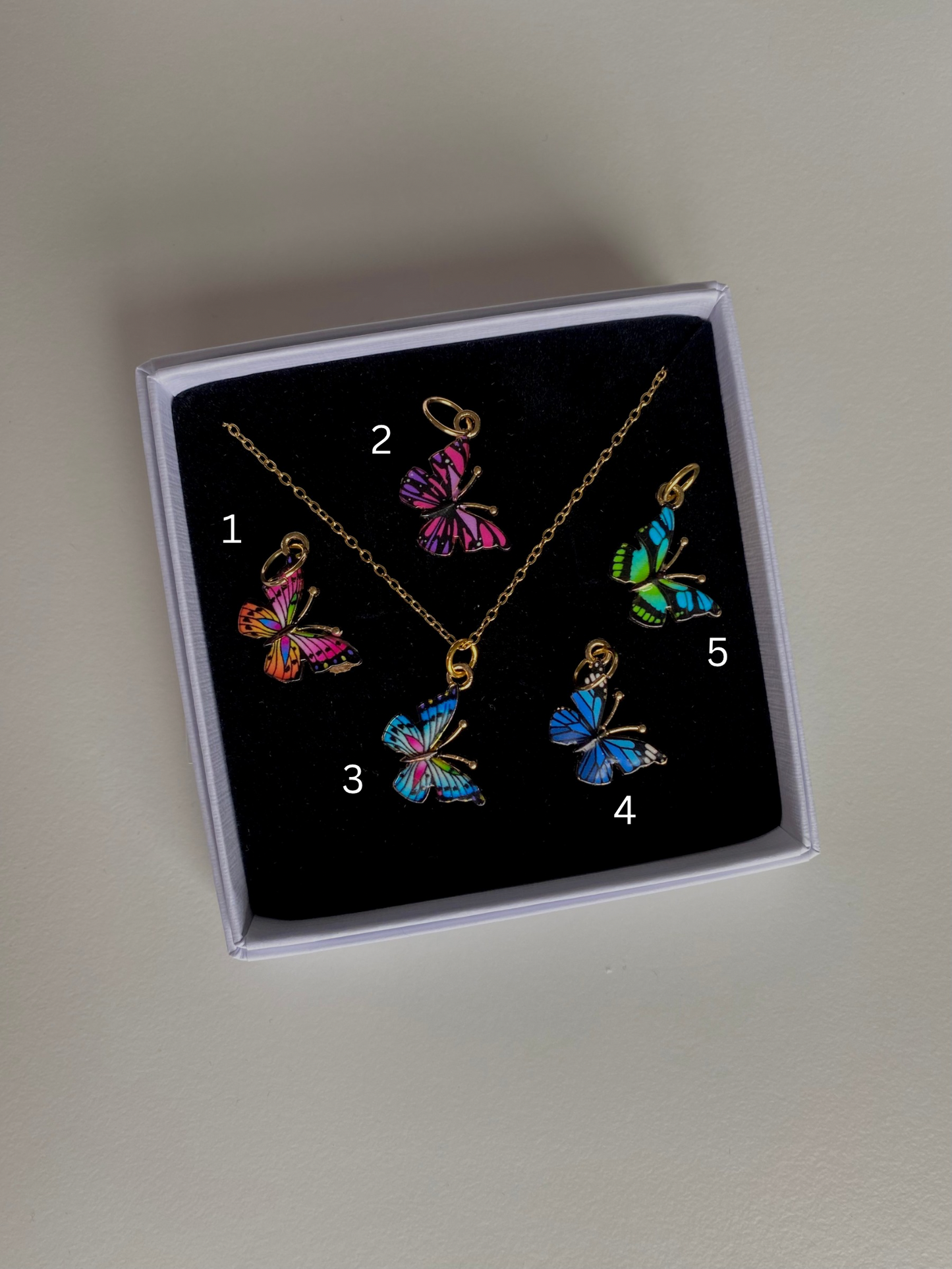 Evie Necklace